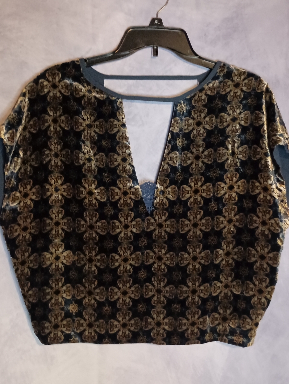 Ecote Velvet Burnout Floral V Neck Crop Top Boho Festival Blue Gold Size S‎